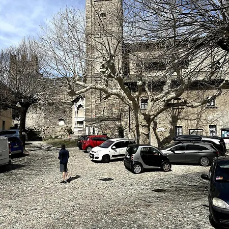 Oleander Castle - Housing Among And Castle Διαμέρισμα